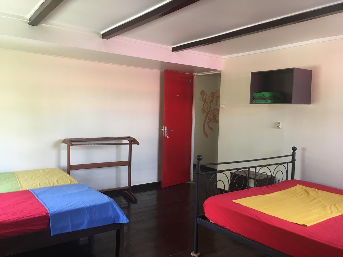 Zus&Zo Hotel Парамарибо Екстериор снимка